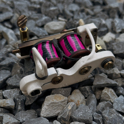 White Pink zebra Liner